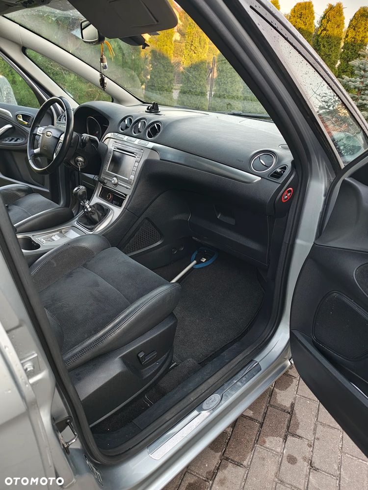 Ford S-Max 2.5 Titanium - 6