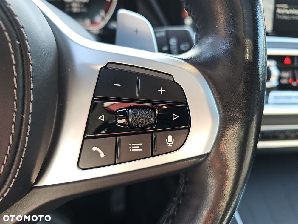BMW X7 - 15