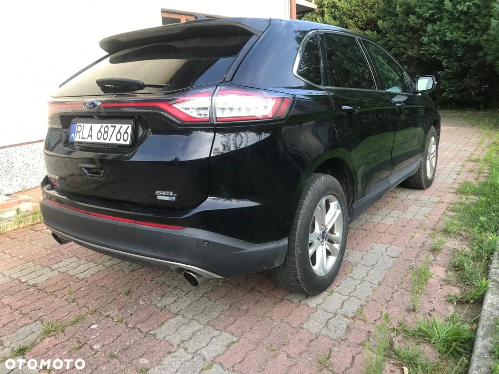 Ford Edge - 2