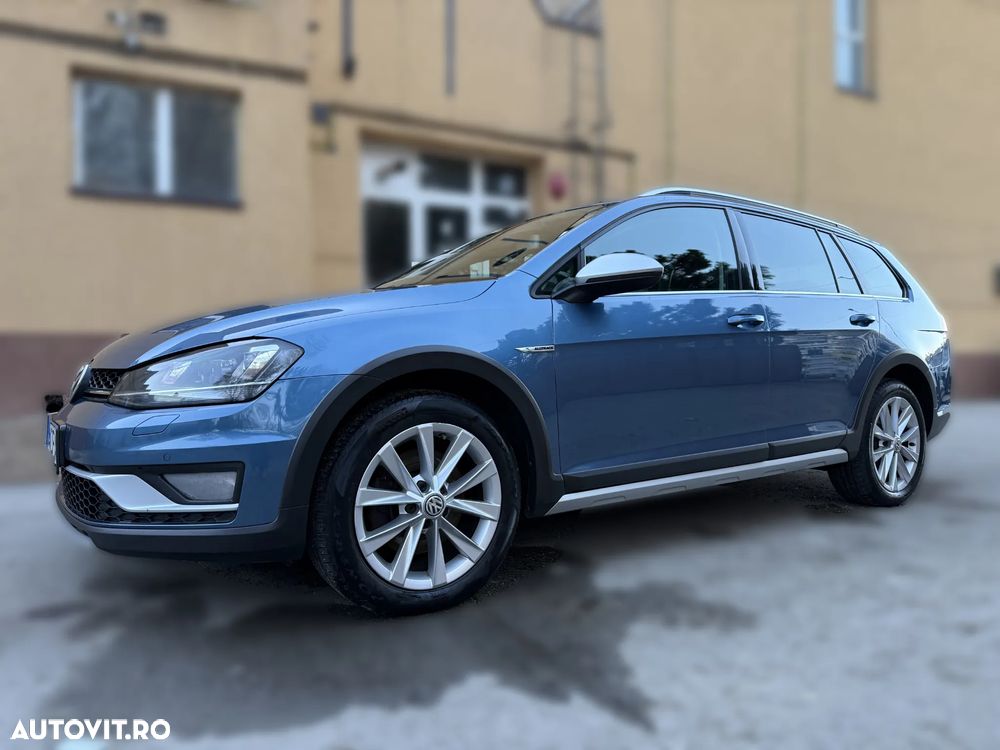 Volkswagen Golf 2.0 TDI DSG 4Motion - 3