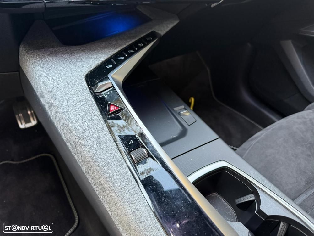 Peugeot E-3008 73 kWh GT - 26