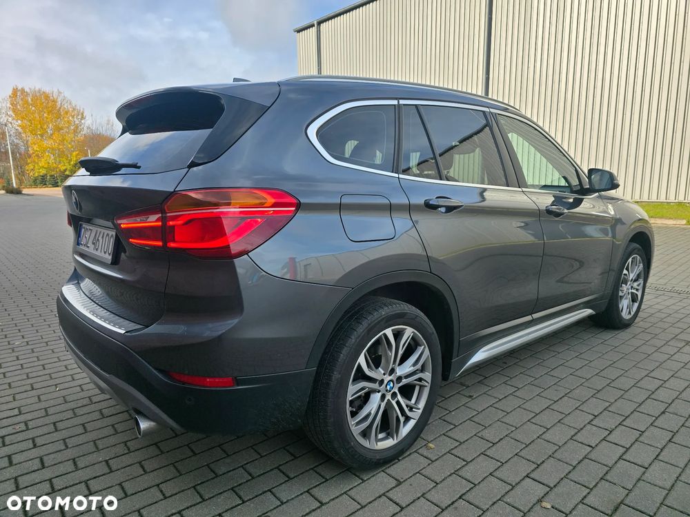 BMW X1 sDrive20d - 10