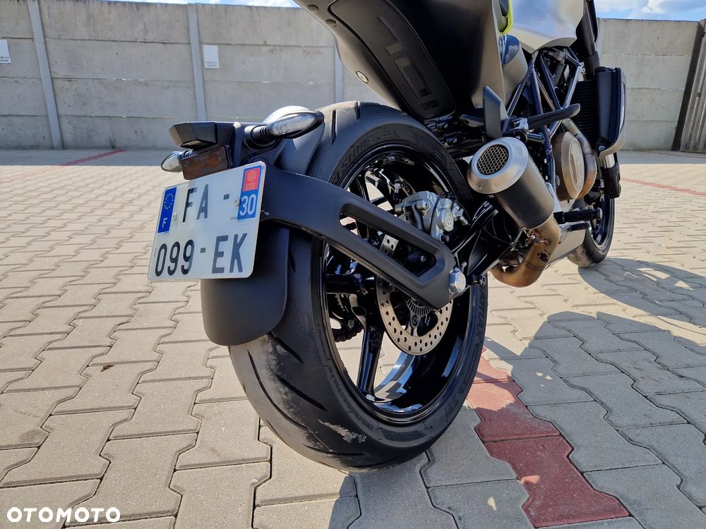 Husqvarna Vitpilen - 27