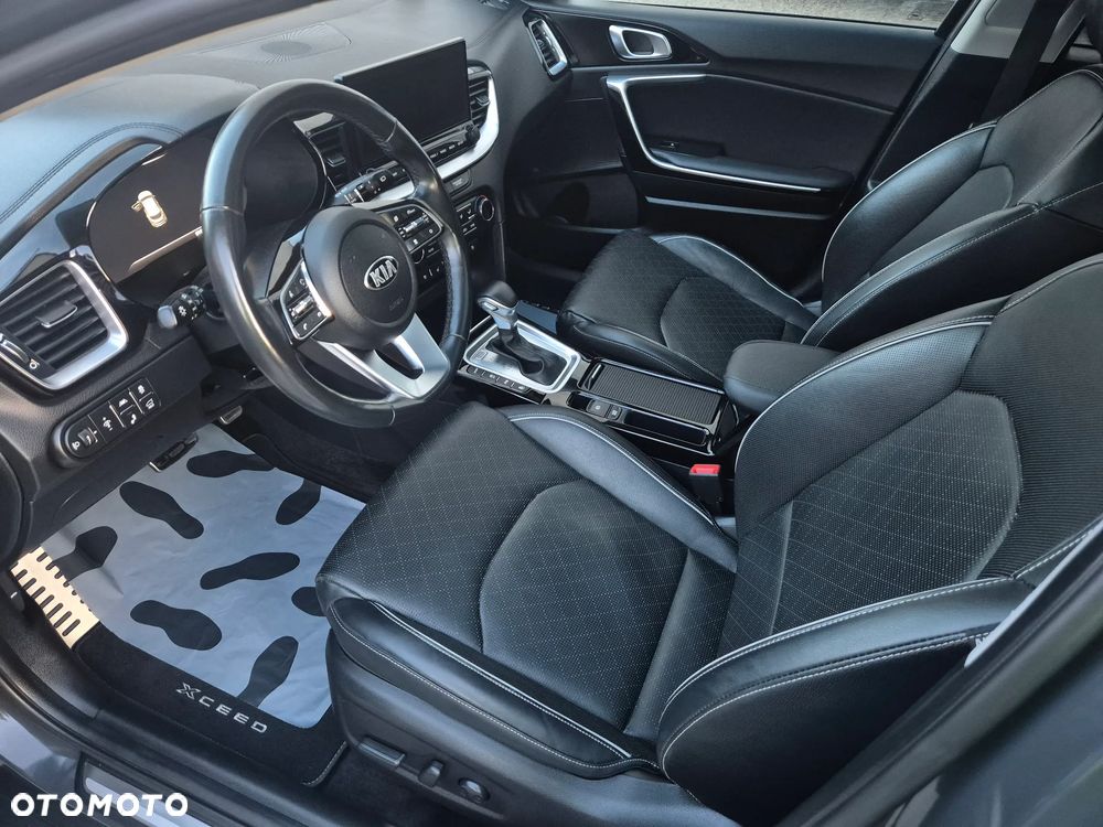 Kia XCeed 1.4 T-GDI OPF DCT7 PLATINUM EDITION - 8