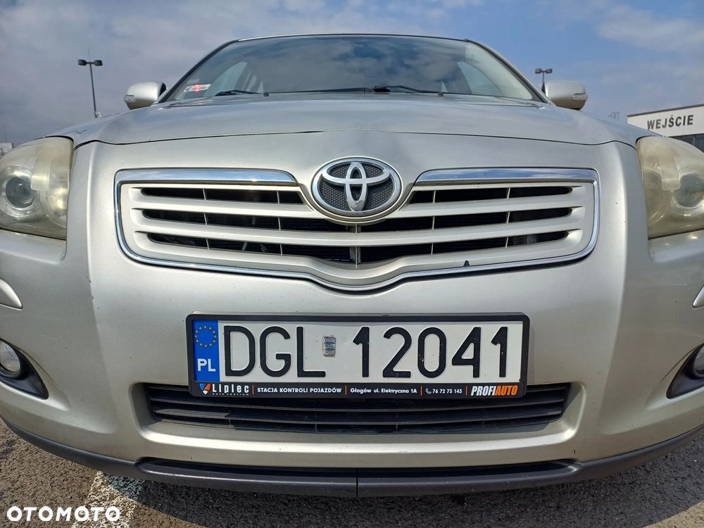 Toyota Avensis 2.0 D-4D - 2