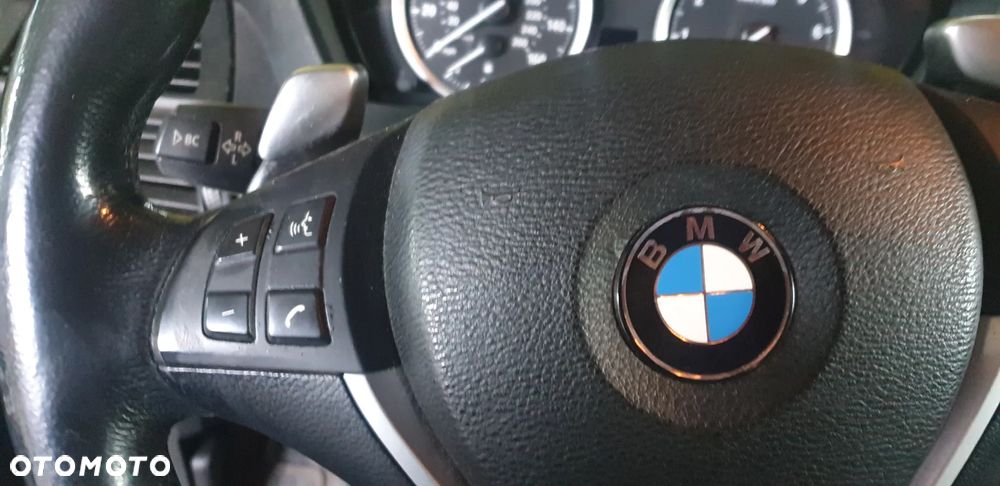 BMW X6 35i xDrive - 17