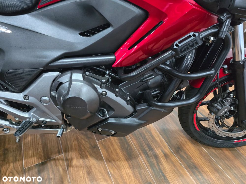 Honda NC - 8