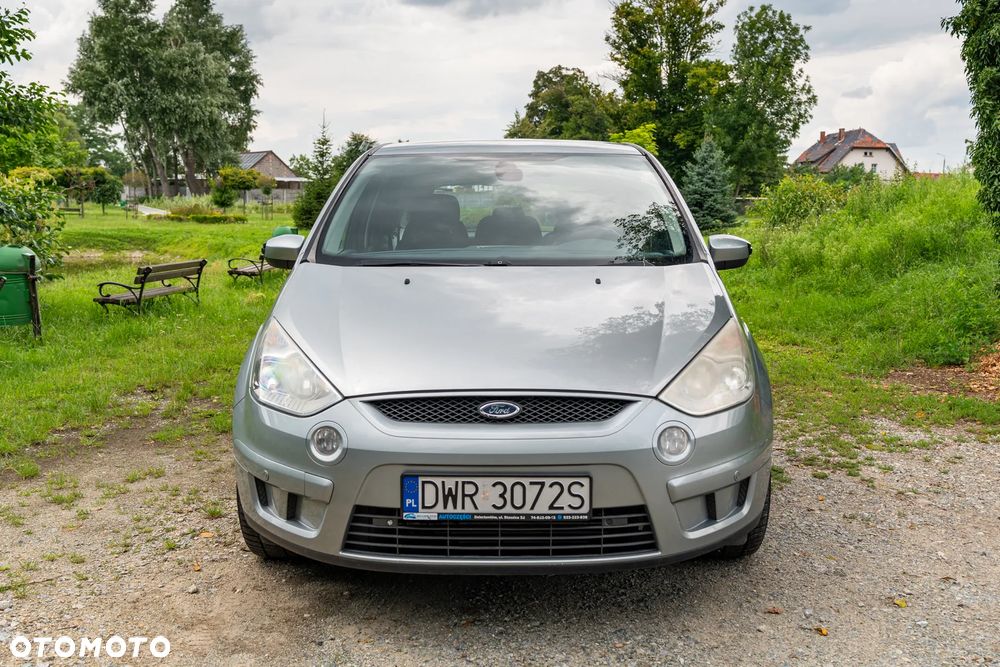 Ford S-Max 2.0 TDCi DPF Trend - 3