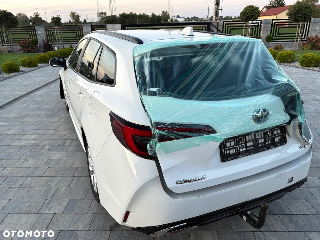 Toyota Corolla - 4