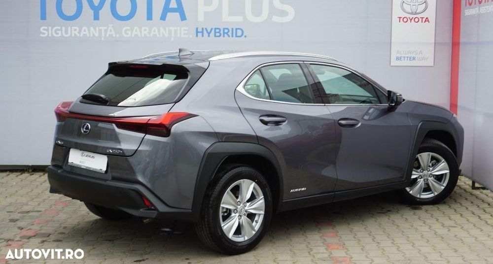 Lexus UX 250h FWD Business - 4