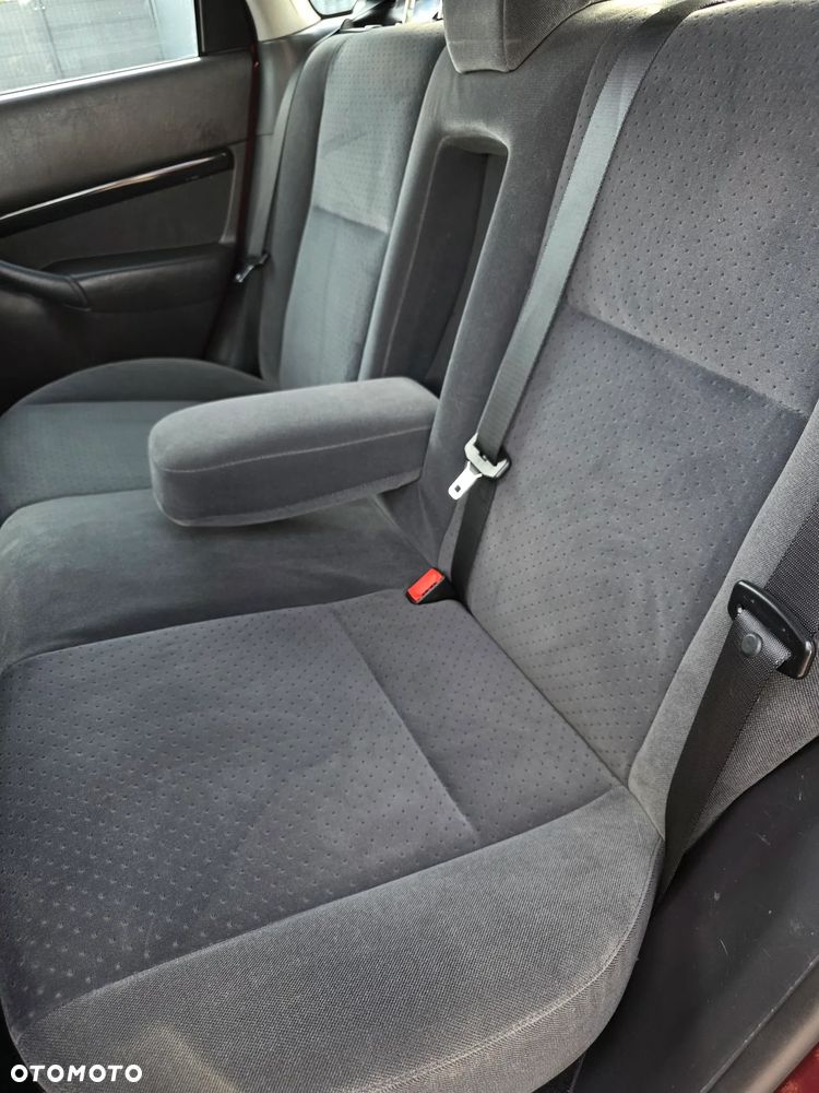 Ford Focus Ghia - 15