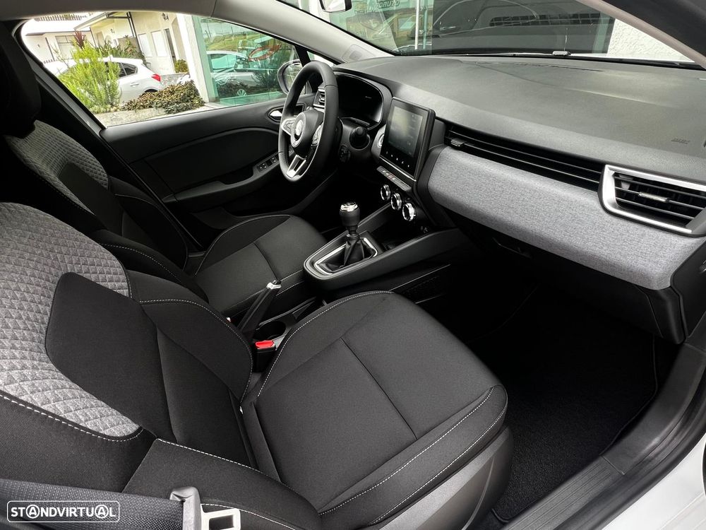 Mitsubishi Colt 1.0 MPI-T Kaiteki - 23