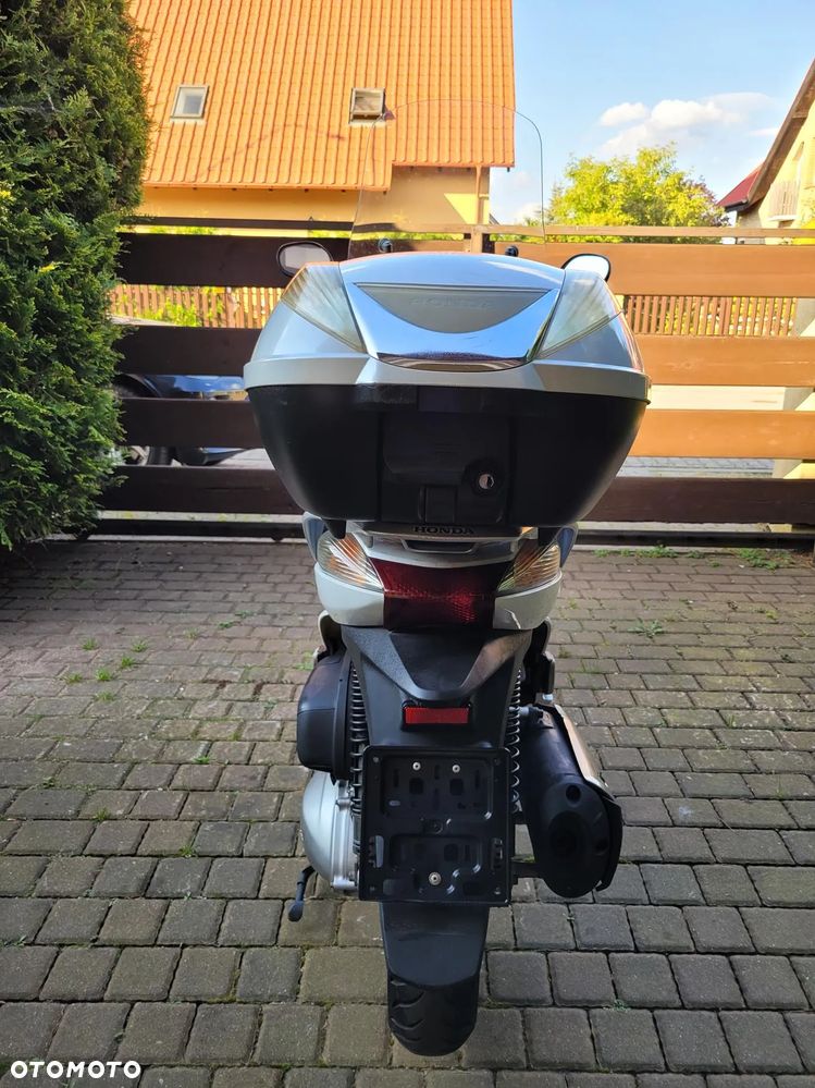 Honda SH - 28