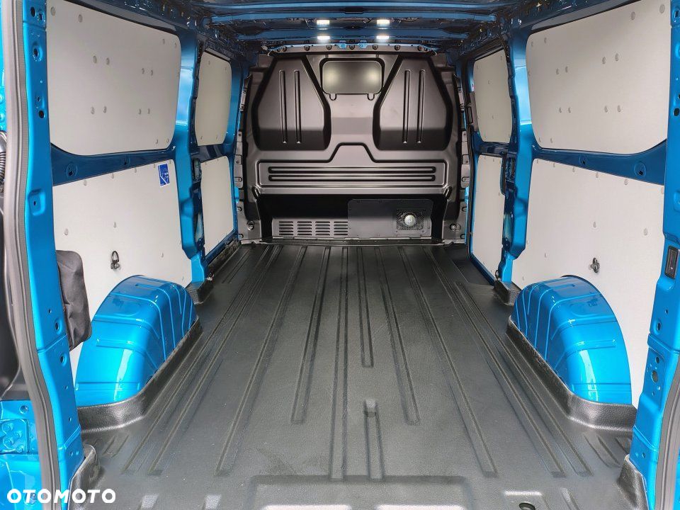Ford Transit Custom - 9