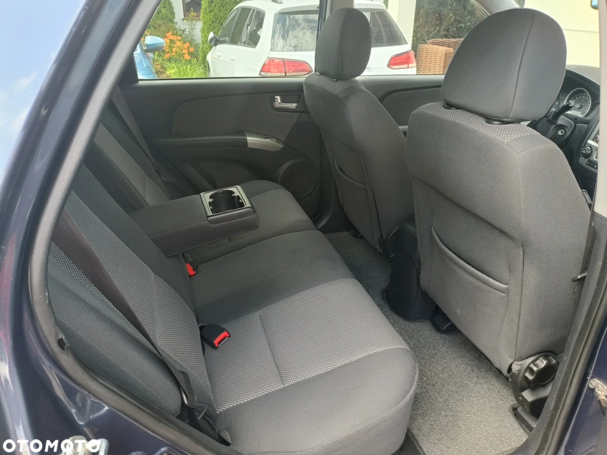 Kia Sportage 2.0 CRDI 2WD EX - 9