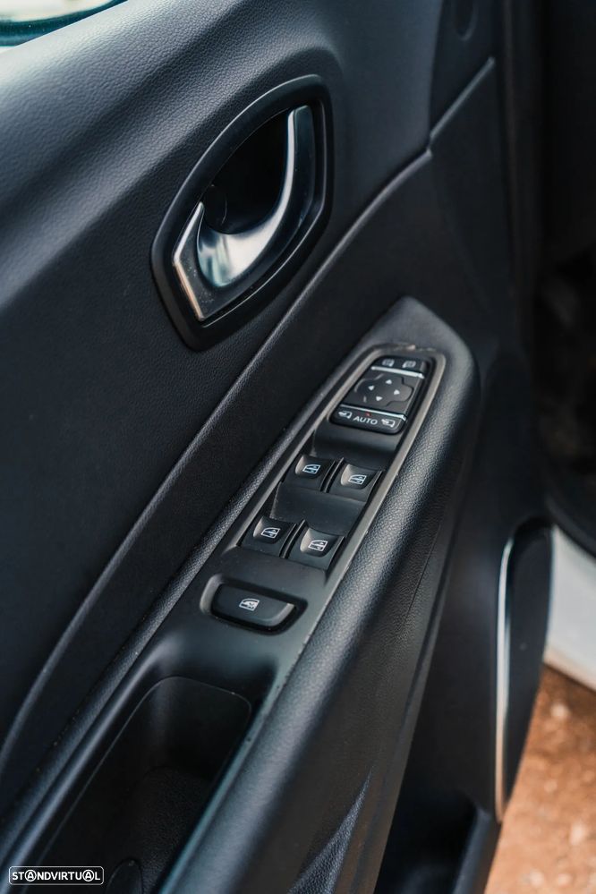 Renault Captur 0.9 TCE Exclusive - 9