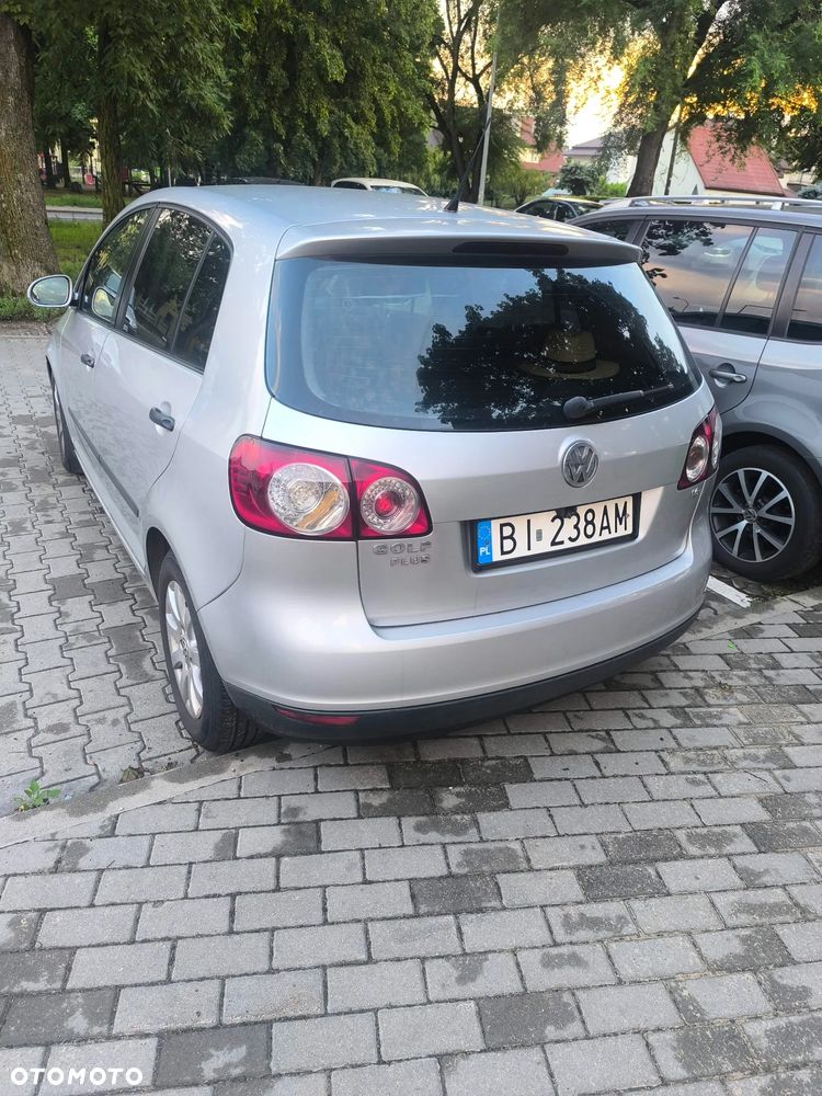 Volkswagen Golf 1.6 Comfortline - 2