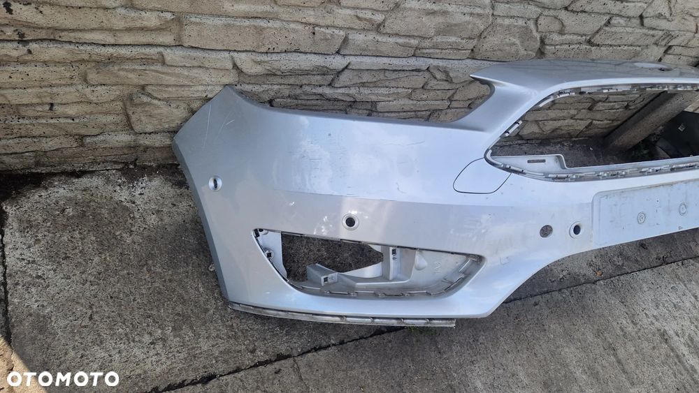 FORD FOCUS MK 3 LIFT ZDERZAK PRZÓD - 2