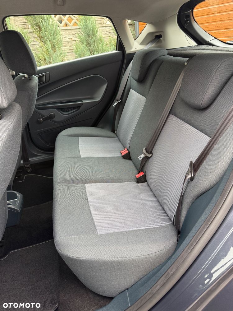 Ford Fiesta - 11