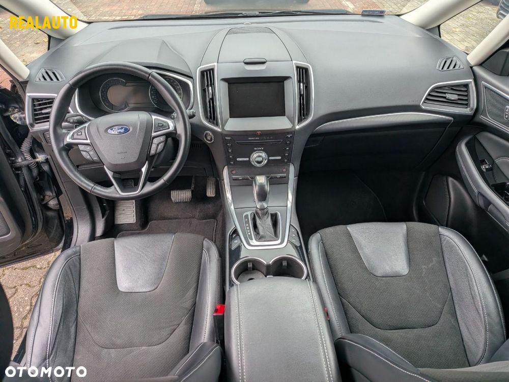 Ford Galaxy - 17