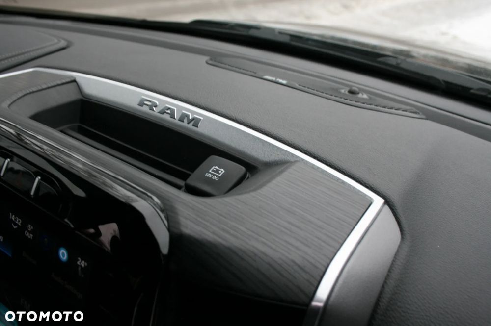 RAM 1500 5.7 Quad Cab Laramie - 14