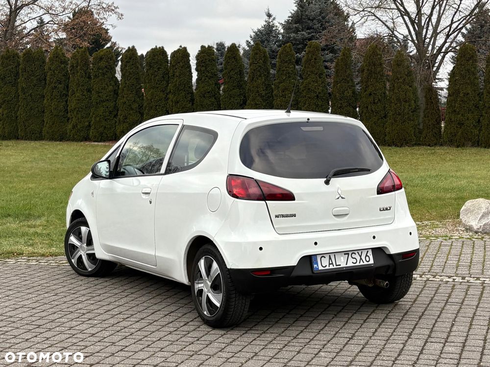 Mitsubishi Colt 1.3 Intense - 11