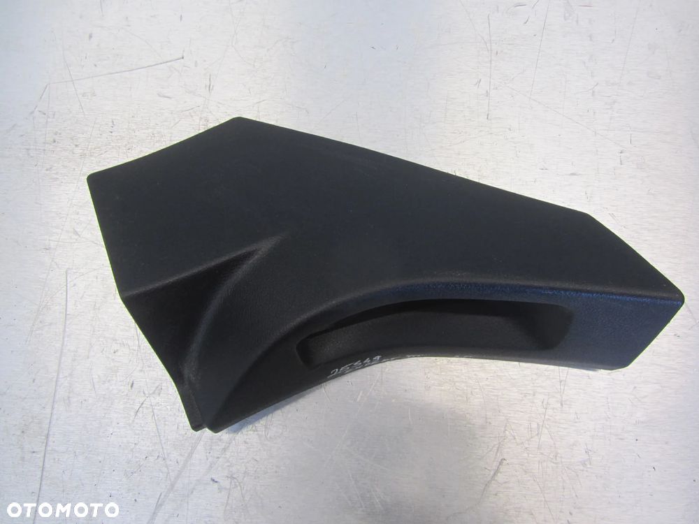 Peugeot Expert-Jumpy-Proace 16r->osłona słupka lewy przód 981393222D - 2