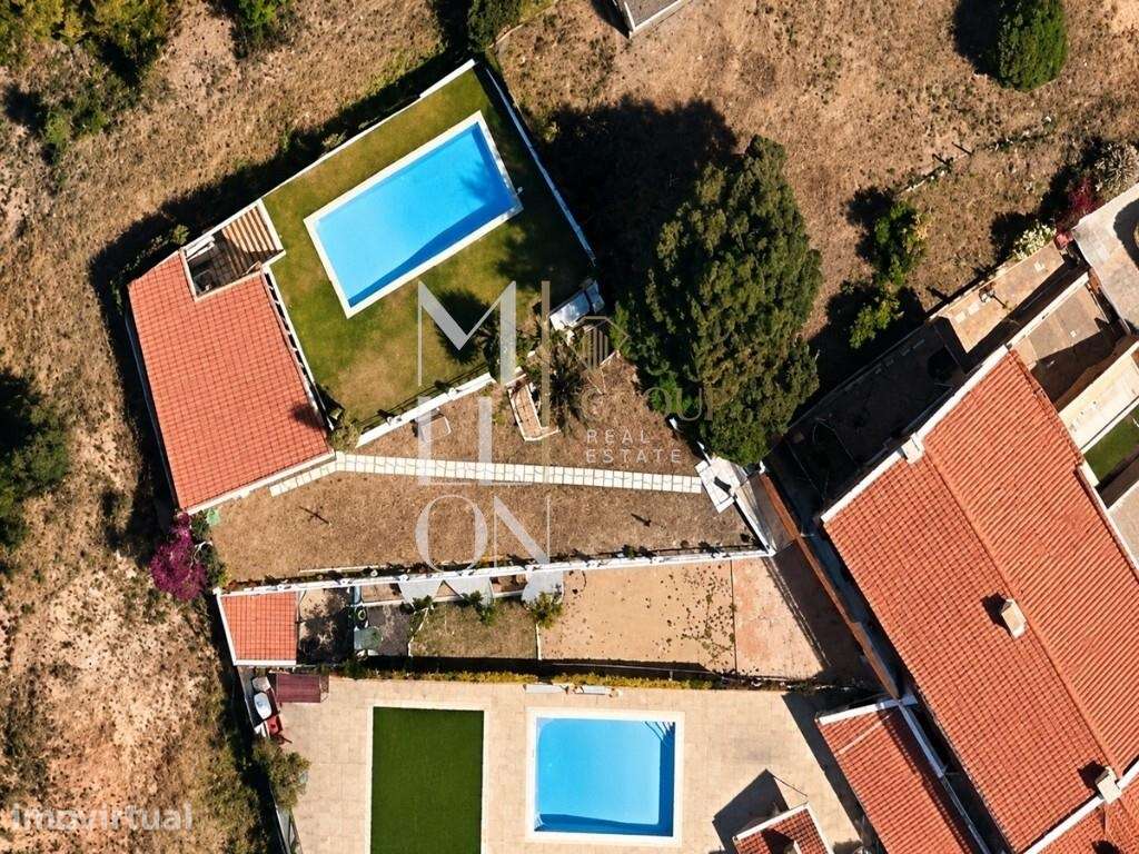 Moradia T5 com Piscina, Terreno de 900m2 e Garagem para 4 Carros em Se - Grande imagem: 2/50
