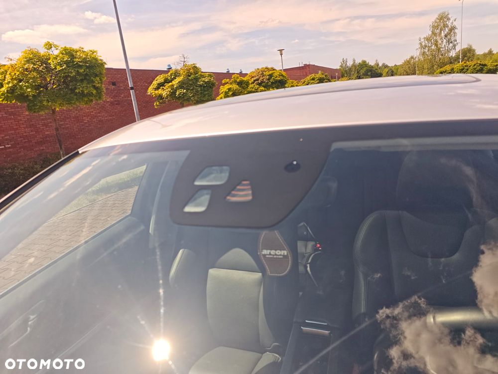 Volvo S60 - 29