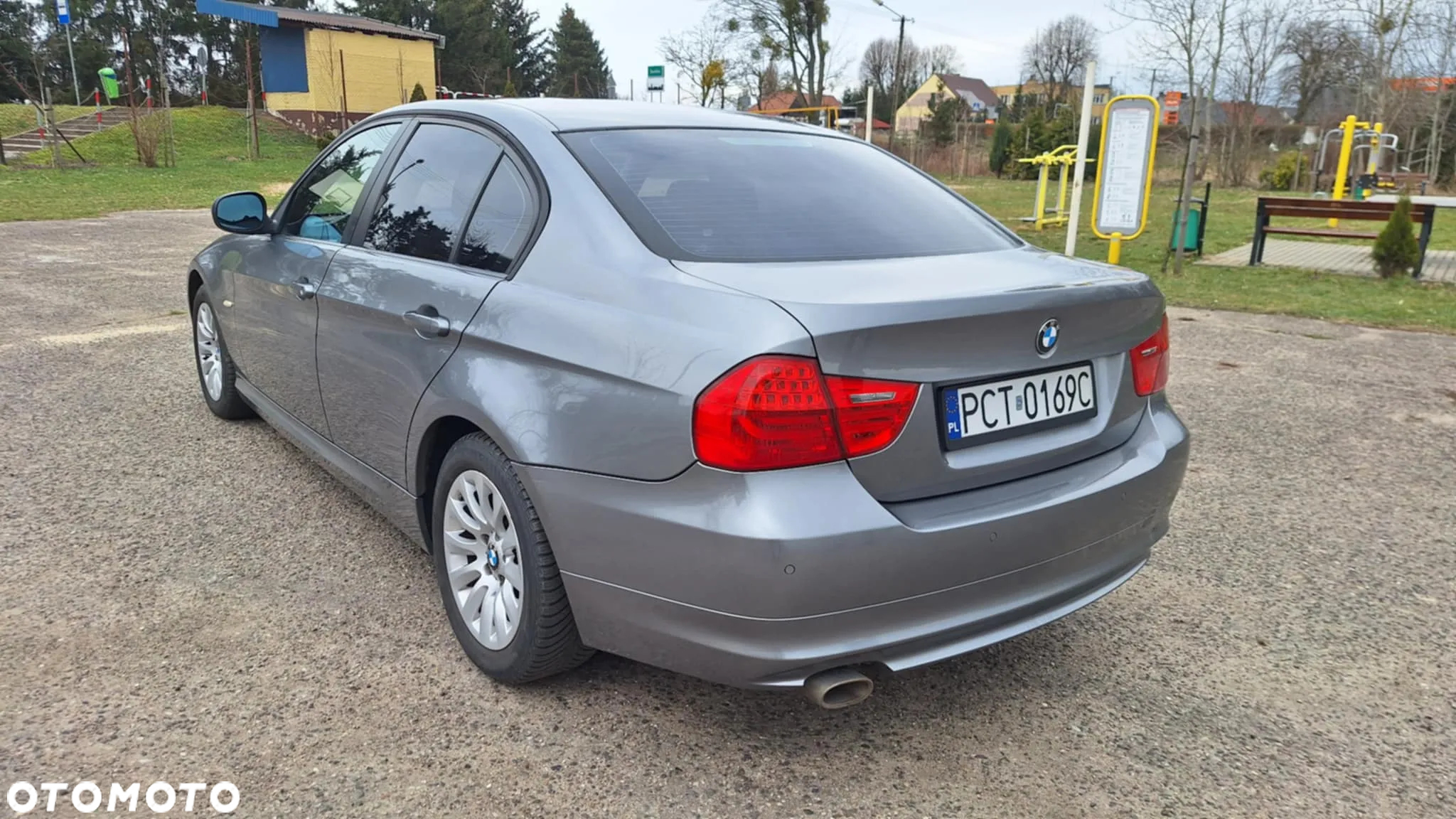 BMW Seria 3 318d - 6