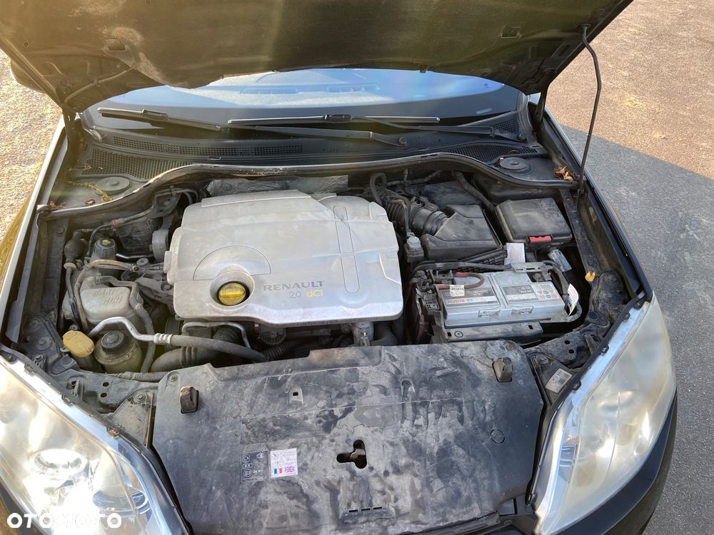 Renault Laguna 2.0 DCi Initiale - 14