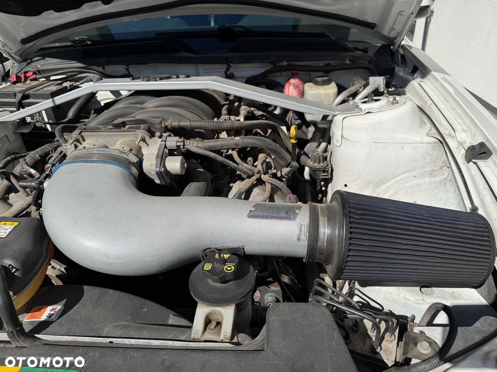 Ford Mustang 4.6 V8 GT - 10