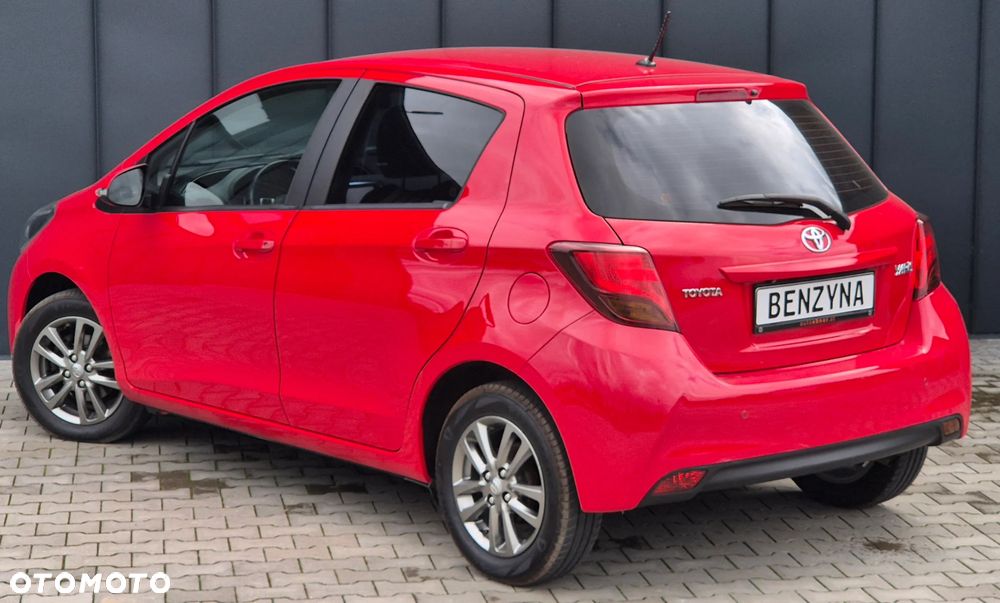 Toyota Yaris - 16