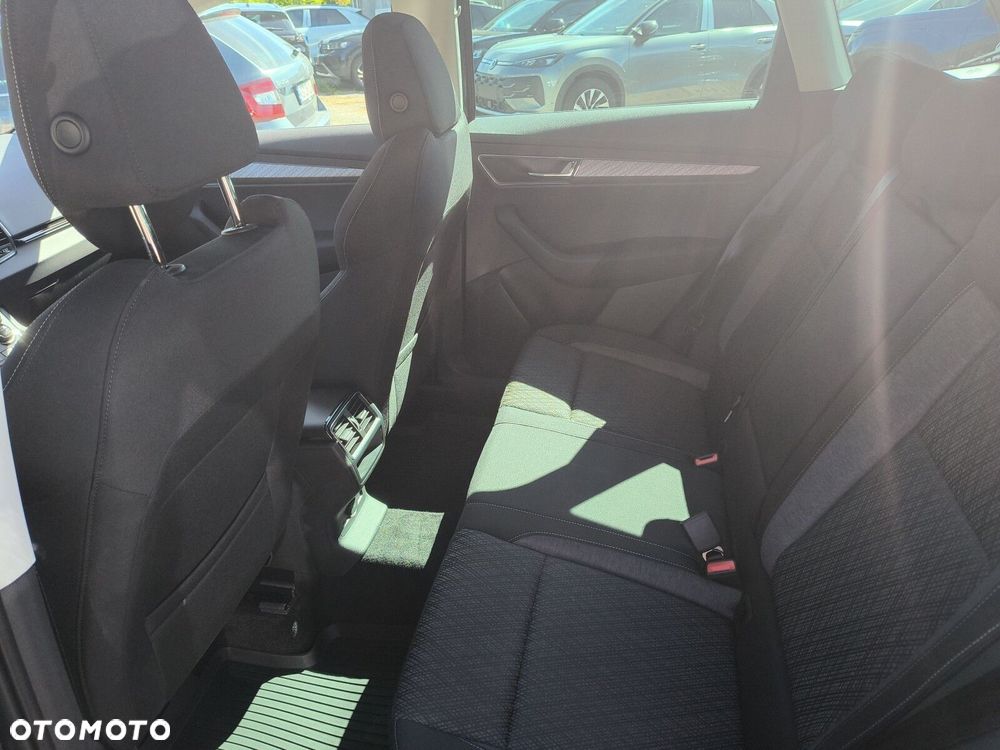 Skoda Karoq 1.5 TSI ACT Edition 130 DSG - 31