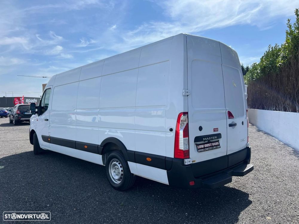 Renault Master 2.3 L4H3 - 4