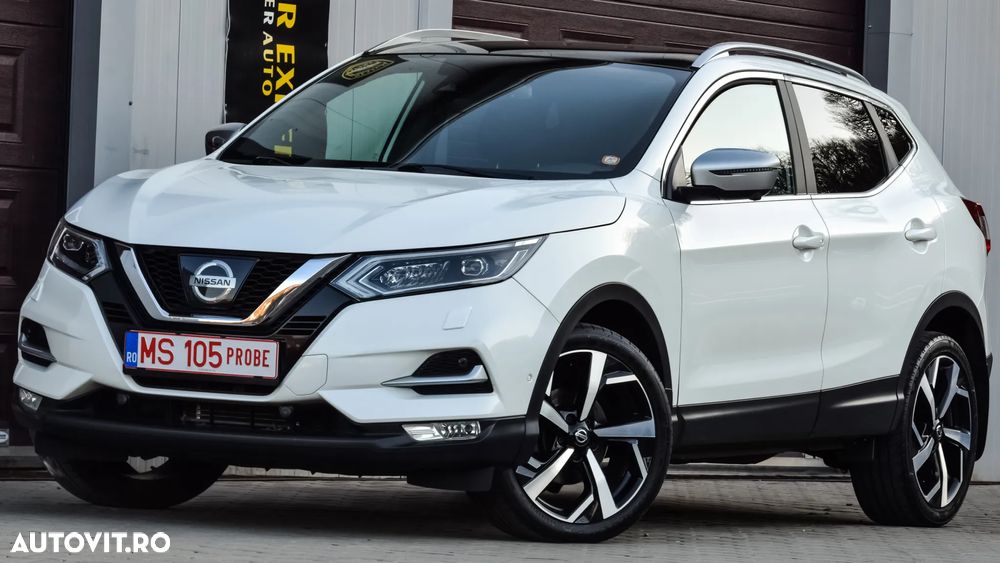 Nissan Qashqai 1.6 DCI Xtronic TEKNA - 1