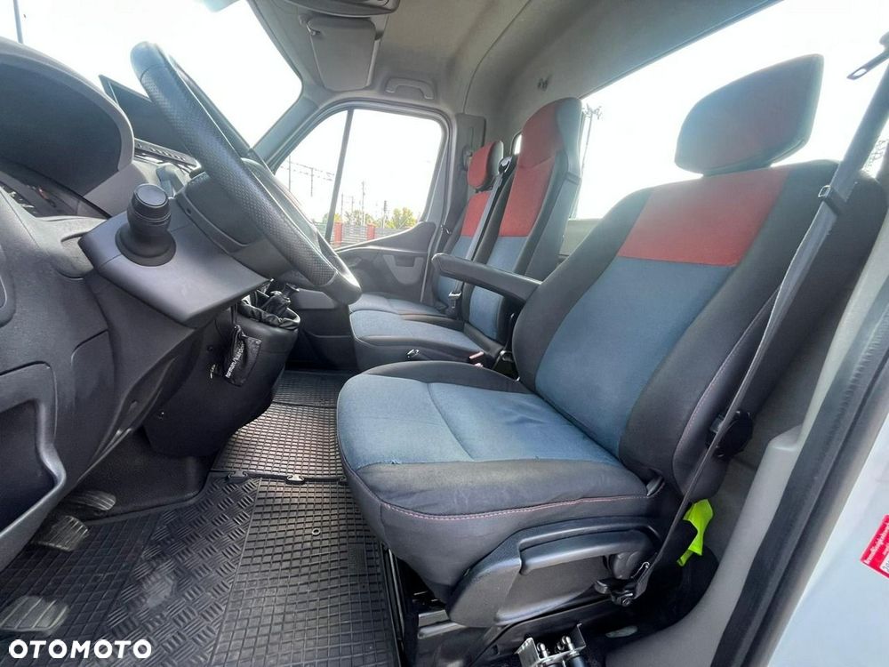 Renault Master - 29