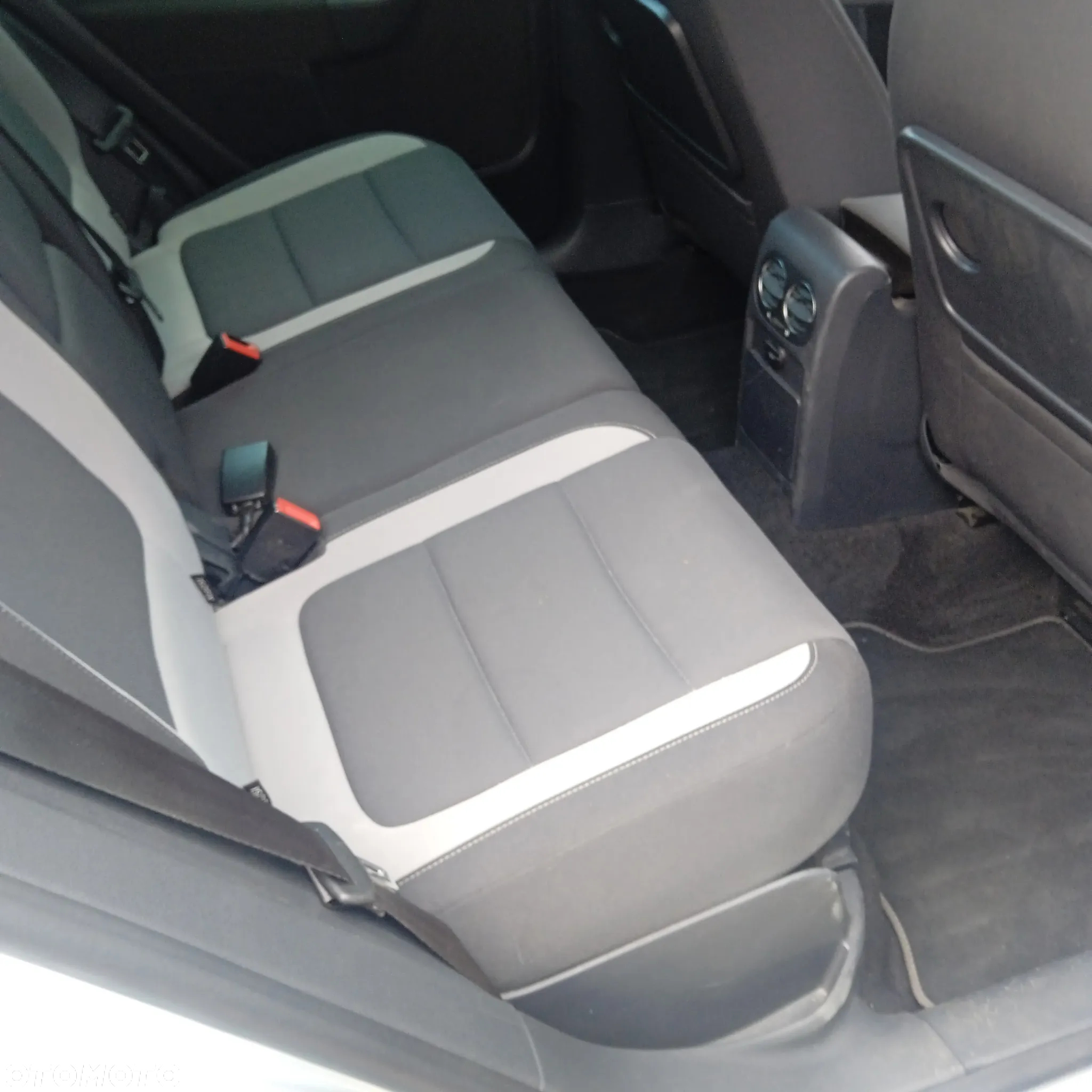 Volkswagen Golf Plus 1.2 TSI Life - 20