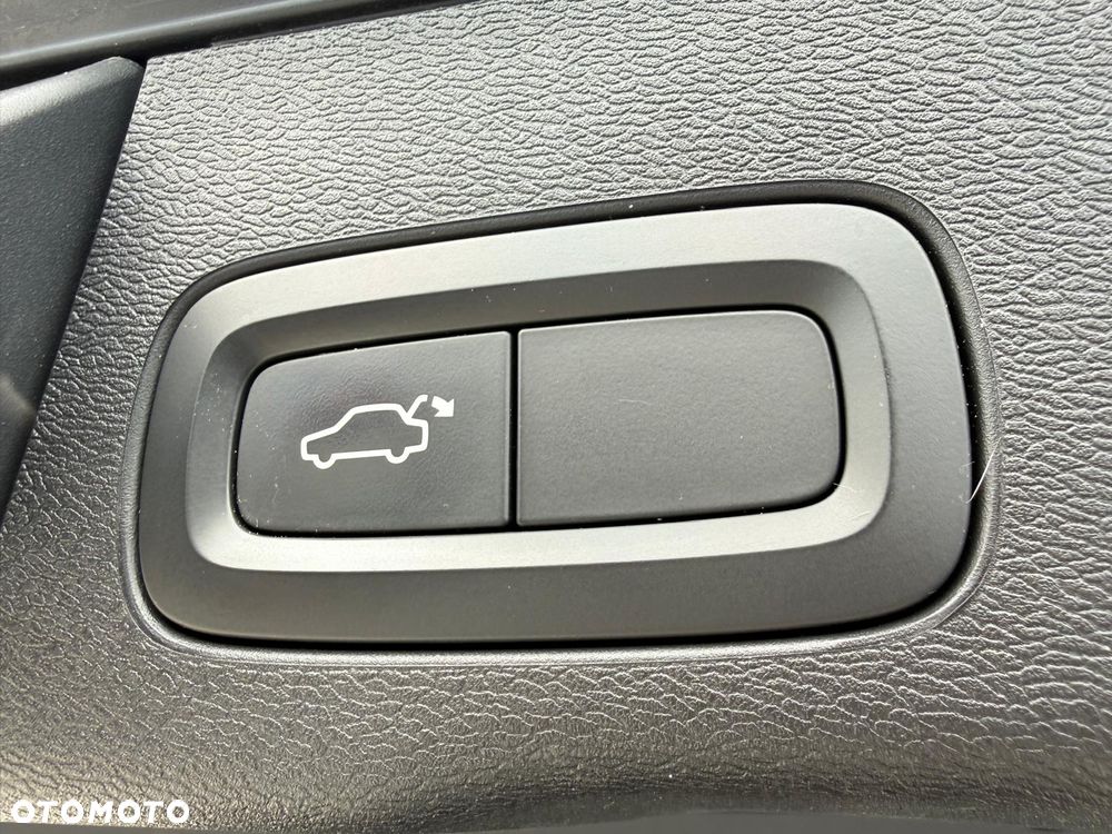 Volvo XC 60 D5 SCR AWD Inscription - 27