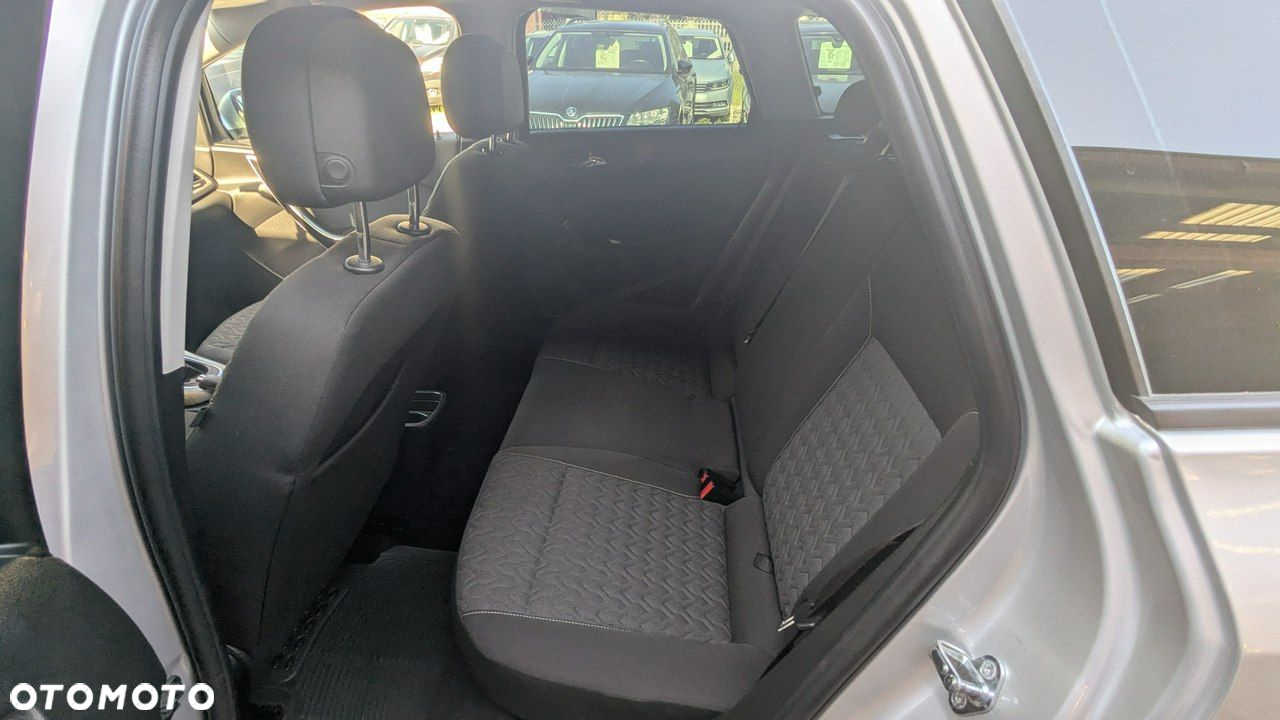 Opel Astra - 15