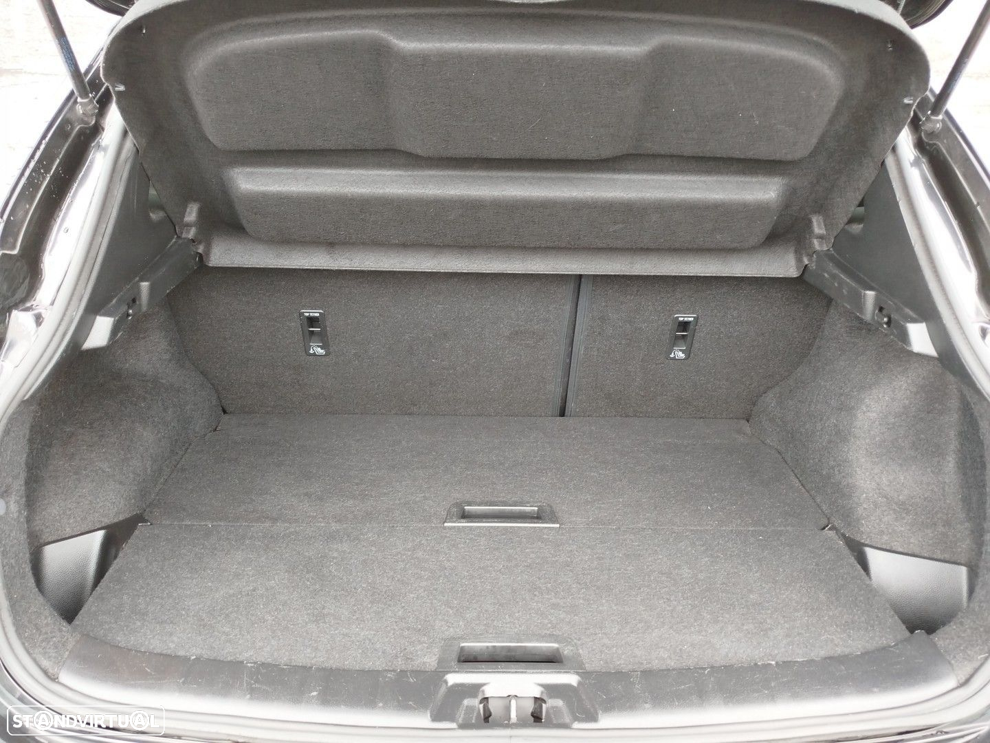 Nissan Qashqai 1.5 dCi Tekna Premium Pele - 23