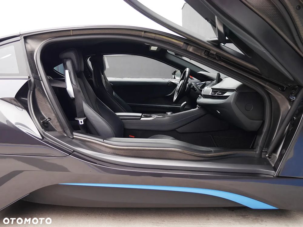 BMW i8 Standard - 14