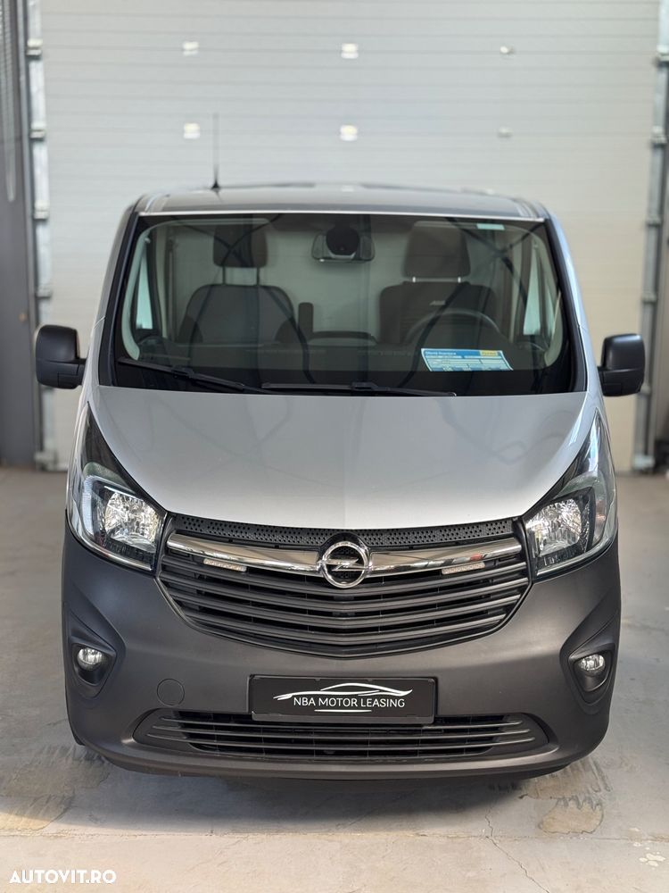 Opel Vivaro - 2