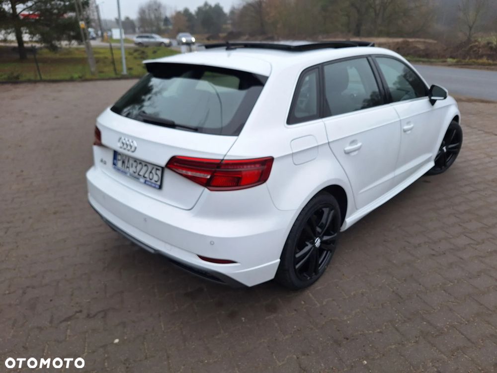 Audi A3 Sportback - 4