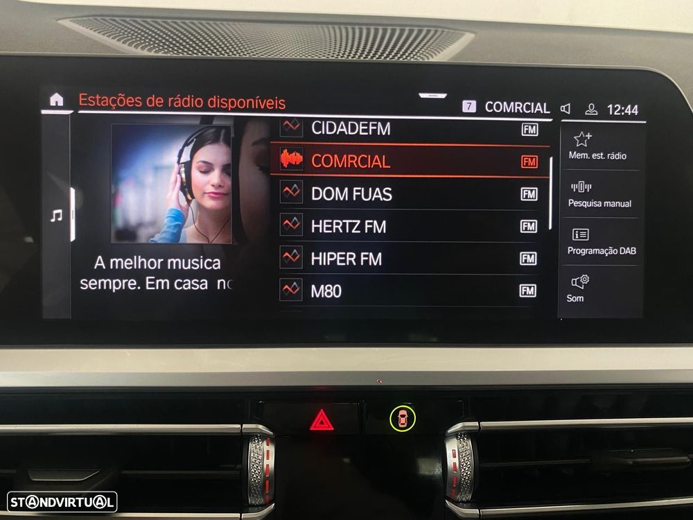 BMW 318 d Line Sport Auto - 23