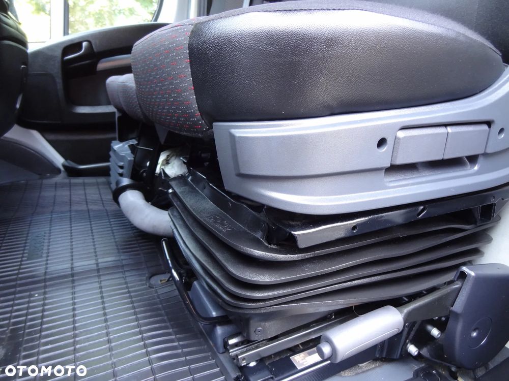 Citroën Jumper MAXI L4H3 2.2Blue HDI 165KM Zadbany! - 7