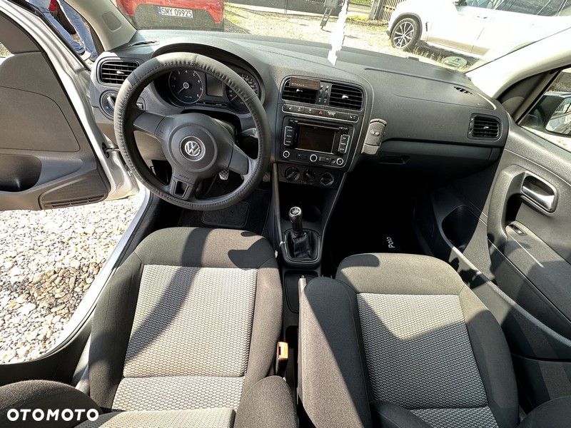 Volkswagen Polo - 14
