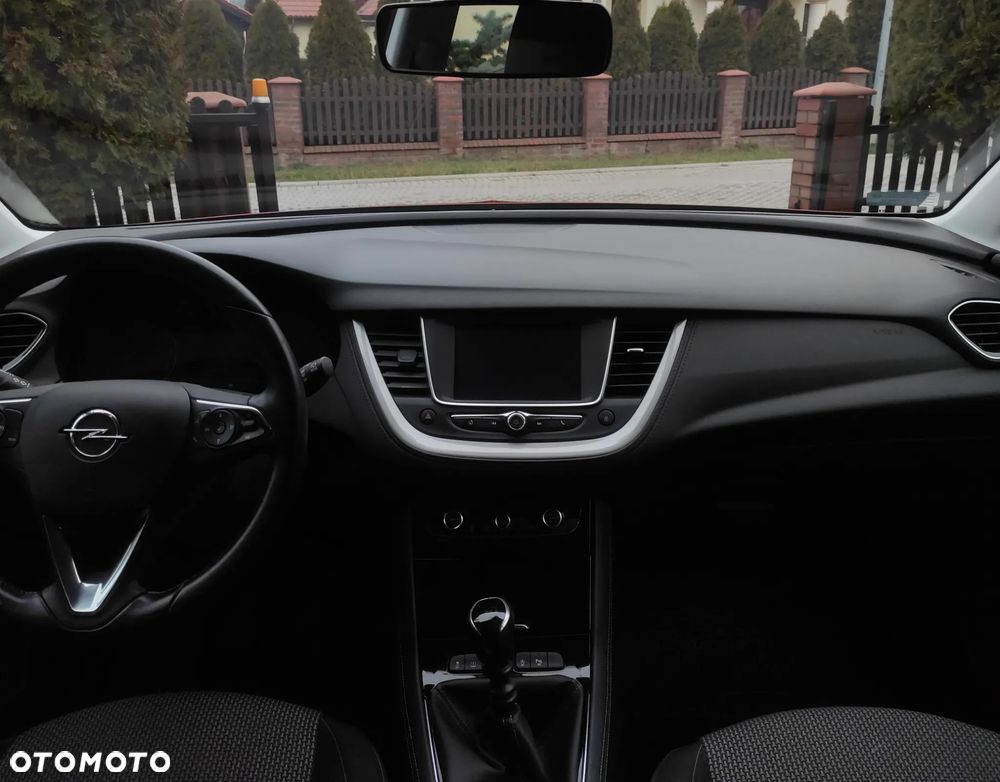 Opel Grandland X 1.2 T Enjoy S&S - 34