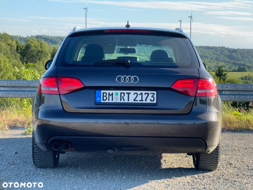 Audi A4 Avant 2.0 TDI Limited Edition - 12
