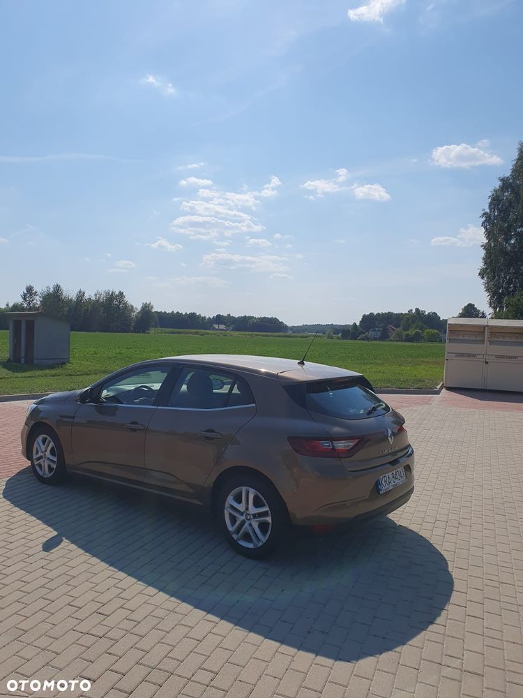 Renault Megane 1.2 Energy TCe Life - 15